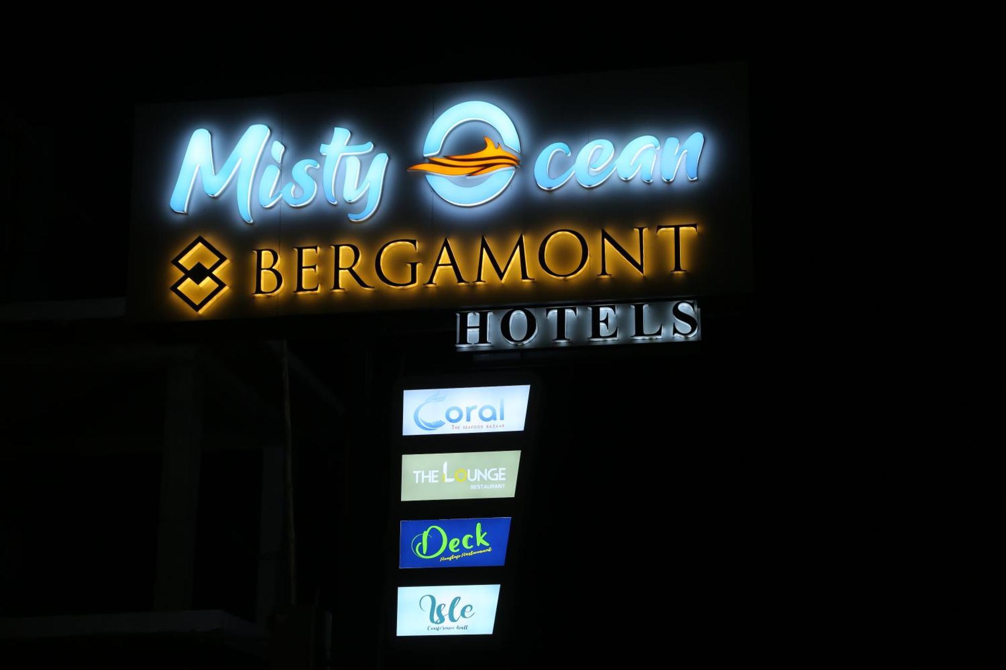 Misty Ocean - A Bergamont Group Of Hotel Kuilapalayam Eksteriør billede